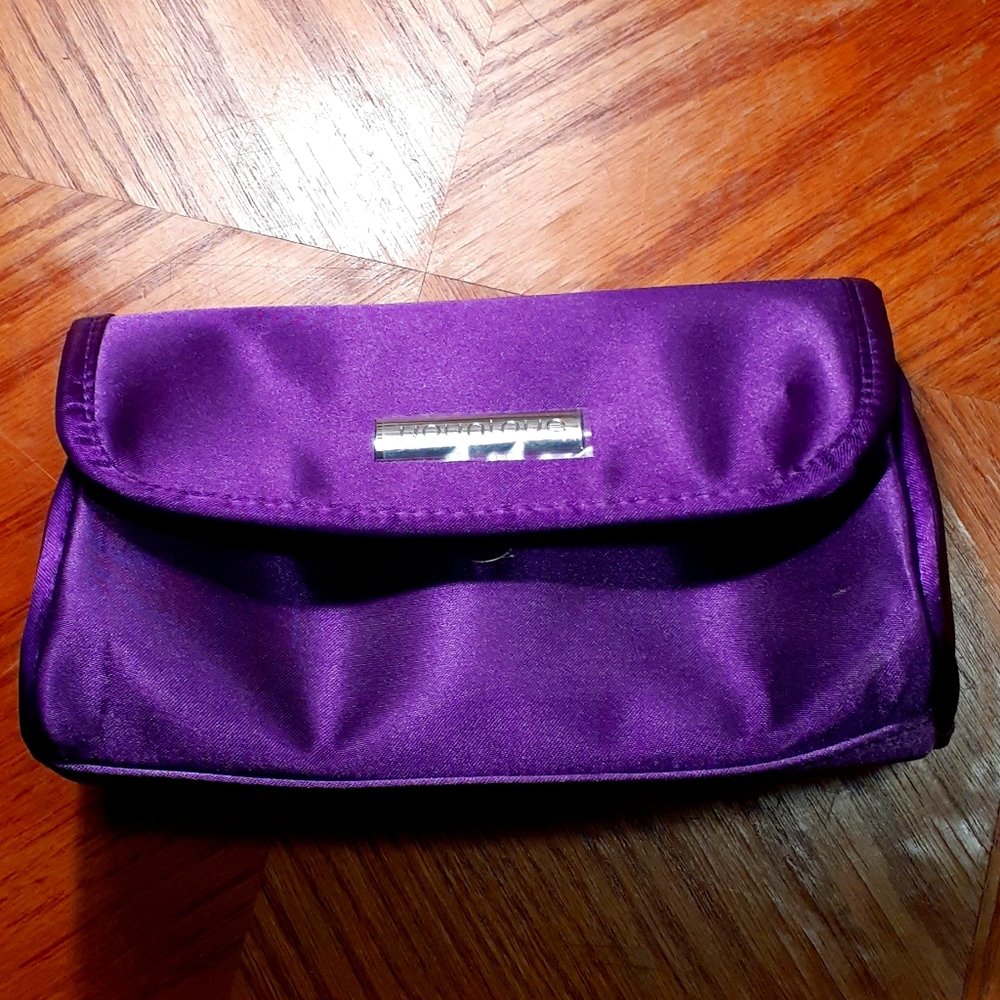Makeup bag